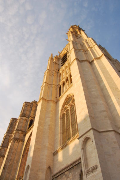 Prenez de la hauteur depuis la tour de la cathédrale