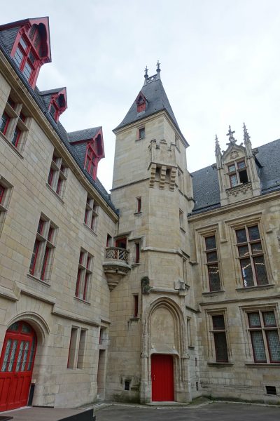 L’Hôtel de Sens à Paris